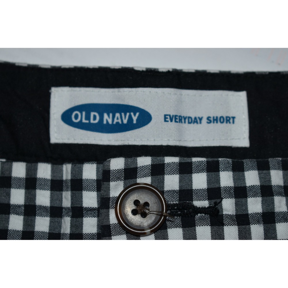 Old Navy Everyday Short Womens 12 Black White Gingham Check Mid Rise Stretch - Picture 3 of 16